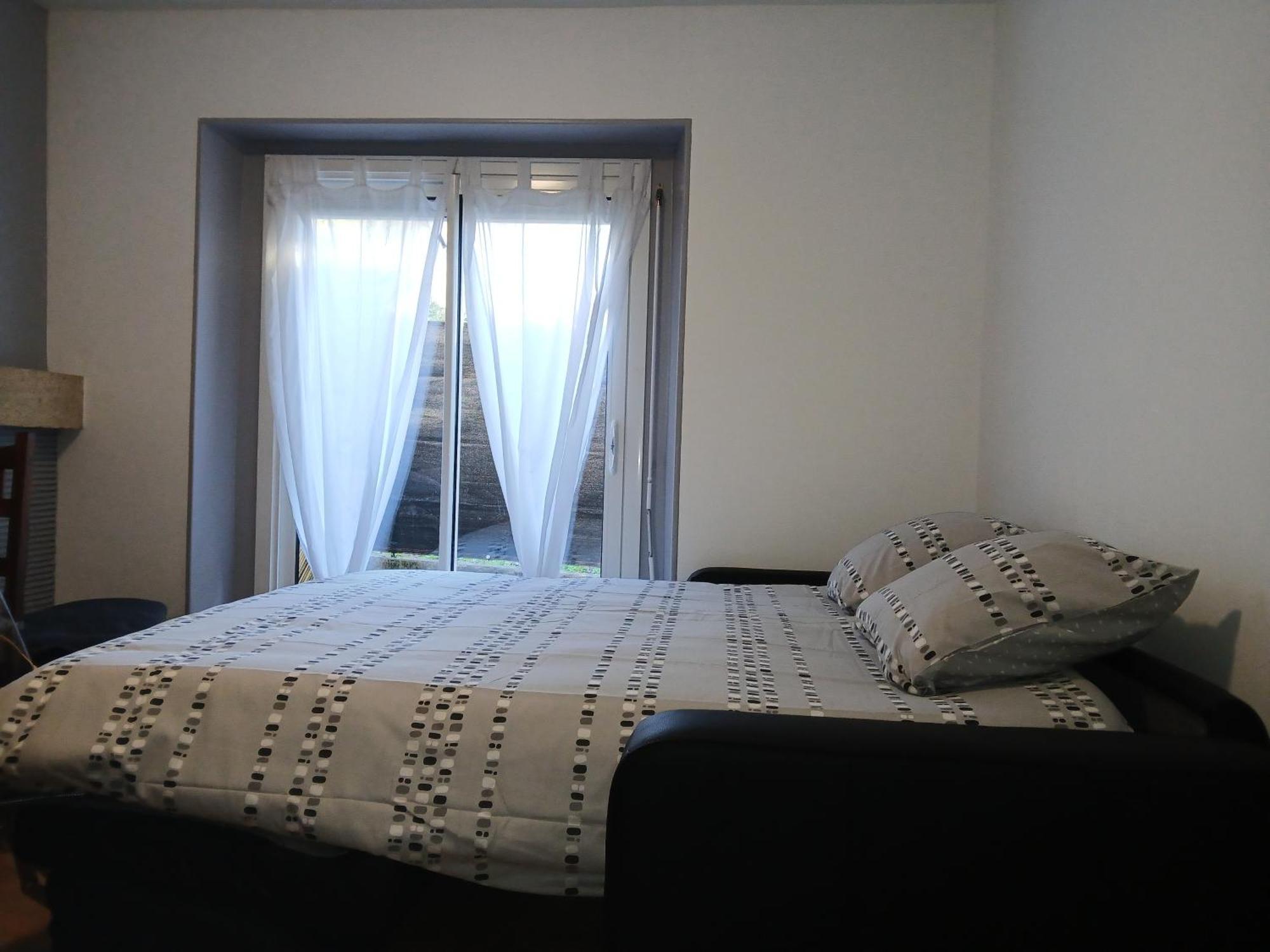 Agreable Appartement De 80M2 Dans Maison لورد المظهر الخارجي الصورة